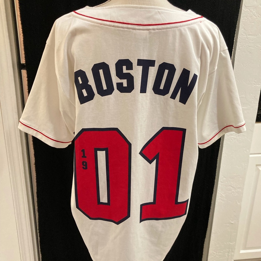 Victoria’s Secret PINK Red Sox Jersey Size Medium - Picture 2 of 11